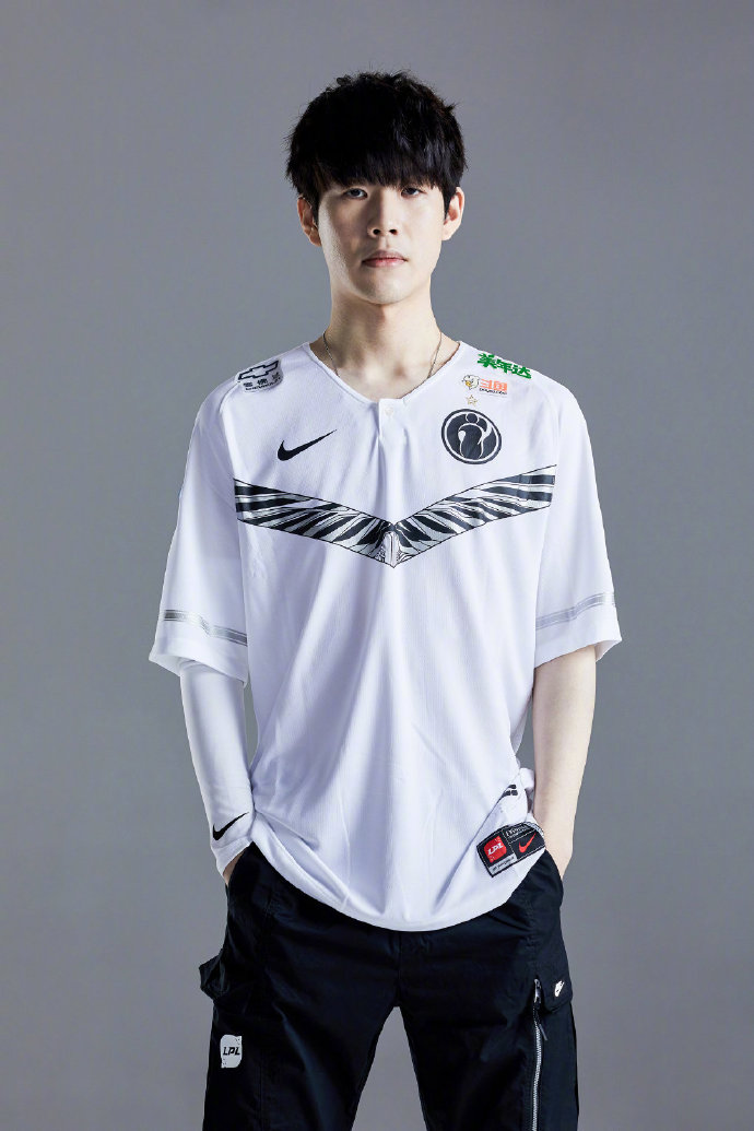 EDG杀手！JackeyLove职业生涯从未在常规赛里输给过EDG